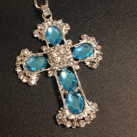 Fashion Jewelry Jewelry - Cross Rhinestone Necklace NEW